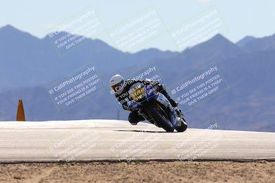 media/Dec-08-2024-CVMA (Sun) [[267e5a7075]]/Race 4-Amateur Supersport Middleweight/